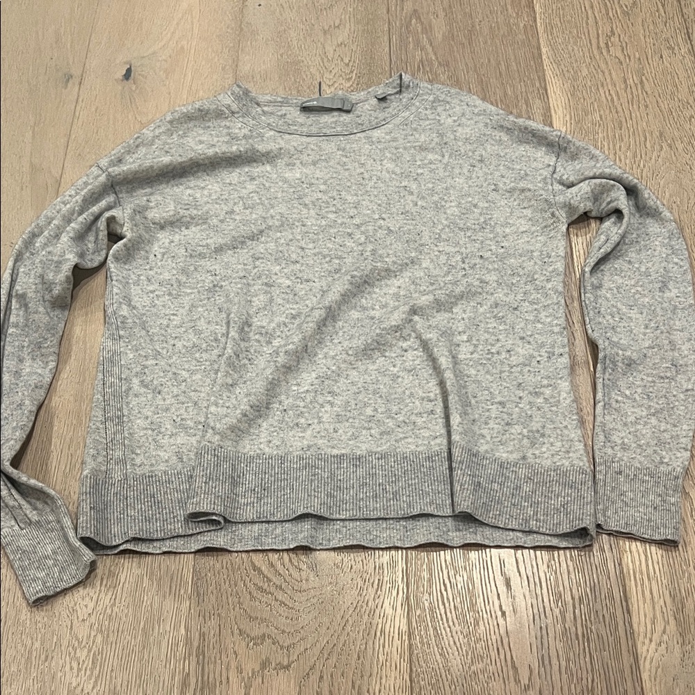 Vince Light Gray Women's Crew Neck Sweater